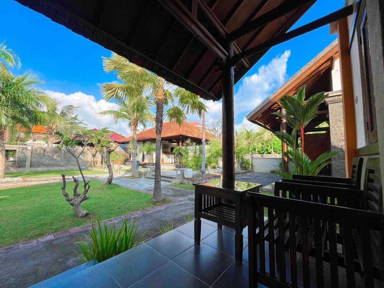 Prabhu Suites Lovina  Bagian luar foto
