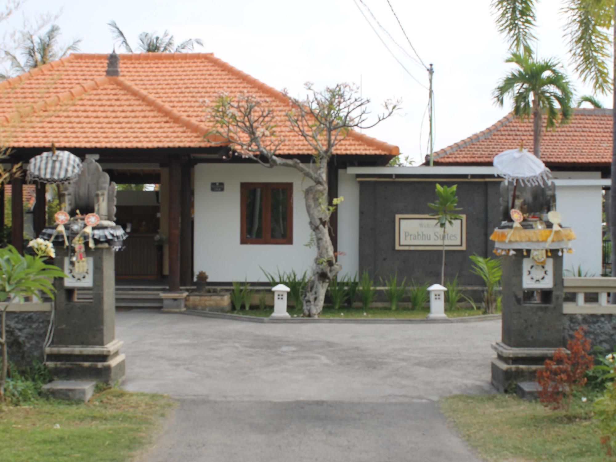 Prabhu Suites Lovina  Bagian luar foto